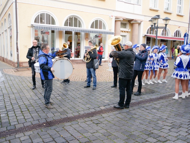 zurück