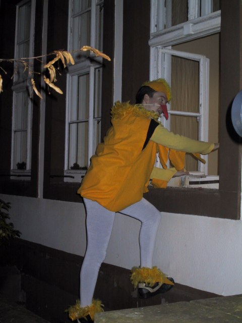 Einen Moment bitte...